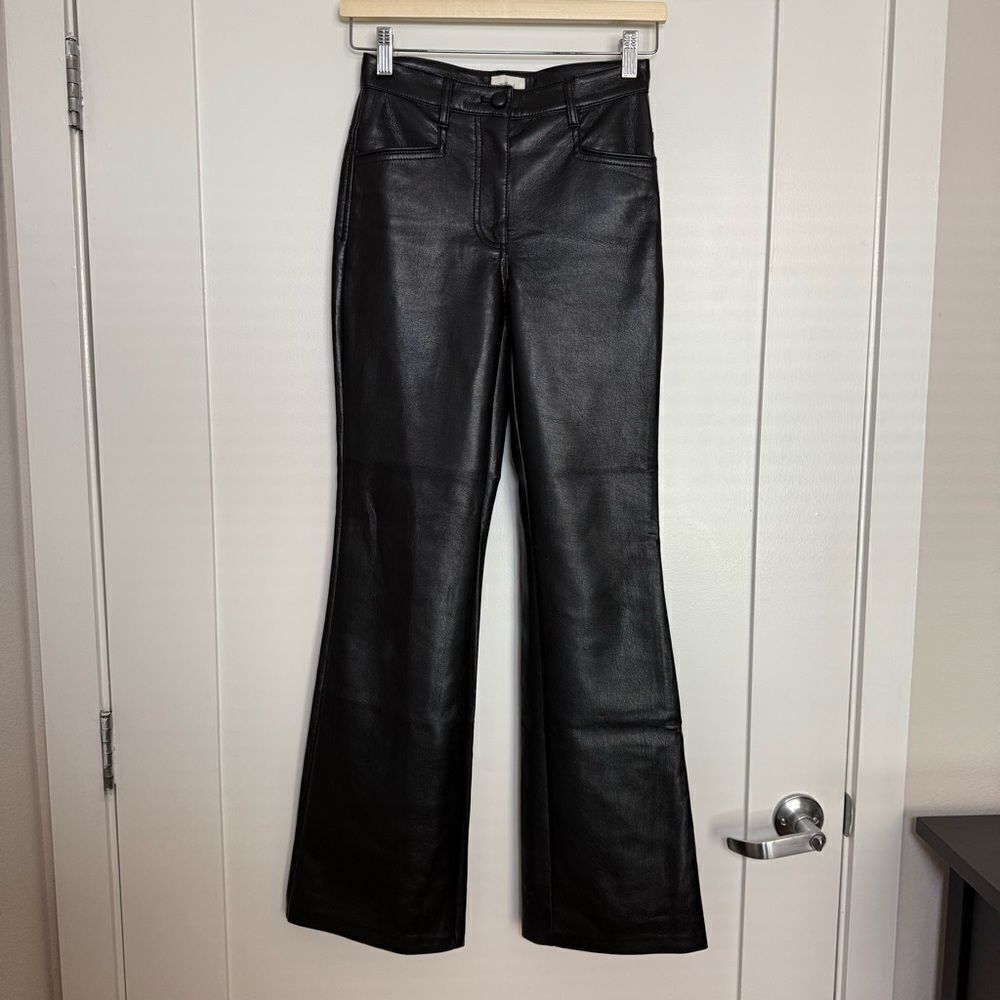 Wilfred Aritzia Beatrix Pants Sz 0 Black Flared Leg Vegan Faux Leather